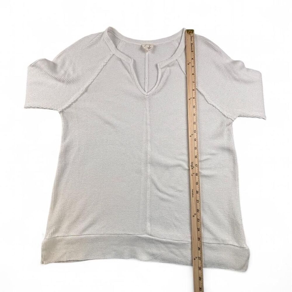 Fantastic Fawn White Waffle Knit Long Sleeve Top Women’s Size Large V-Neck - Picture 5 of 7